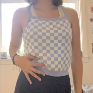 art class, purple crop-top